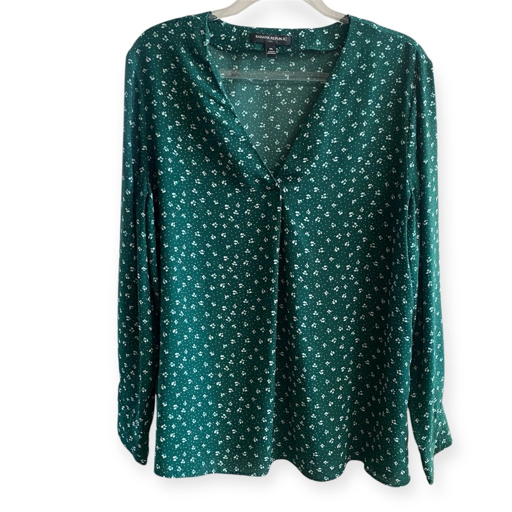 Banana Republic Factory Ditsy Floral V-Neck Blouse
